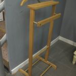 592 2239 VALET STAND